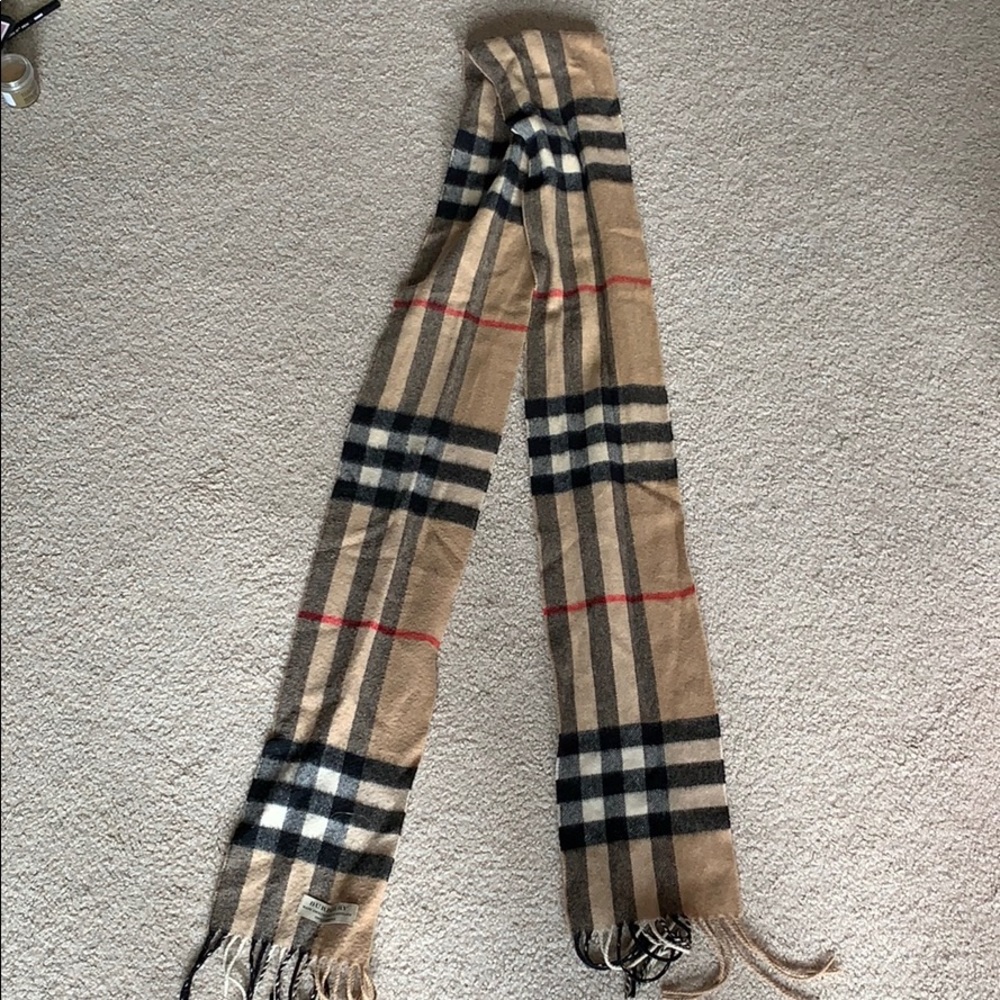 Burberry scarf